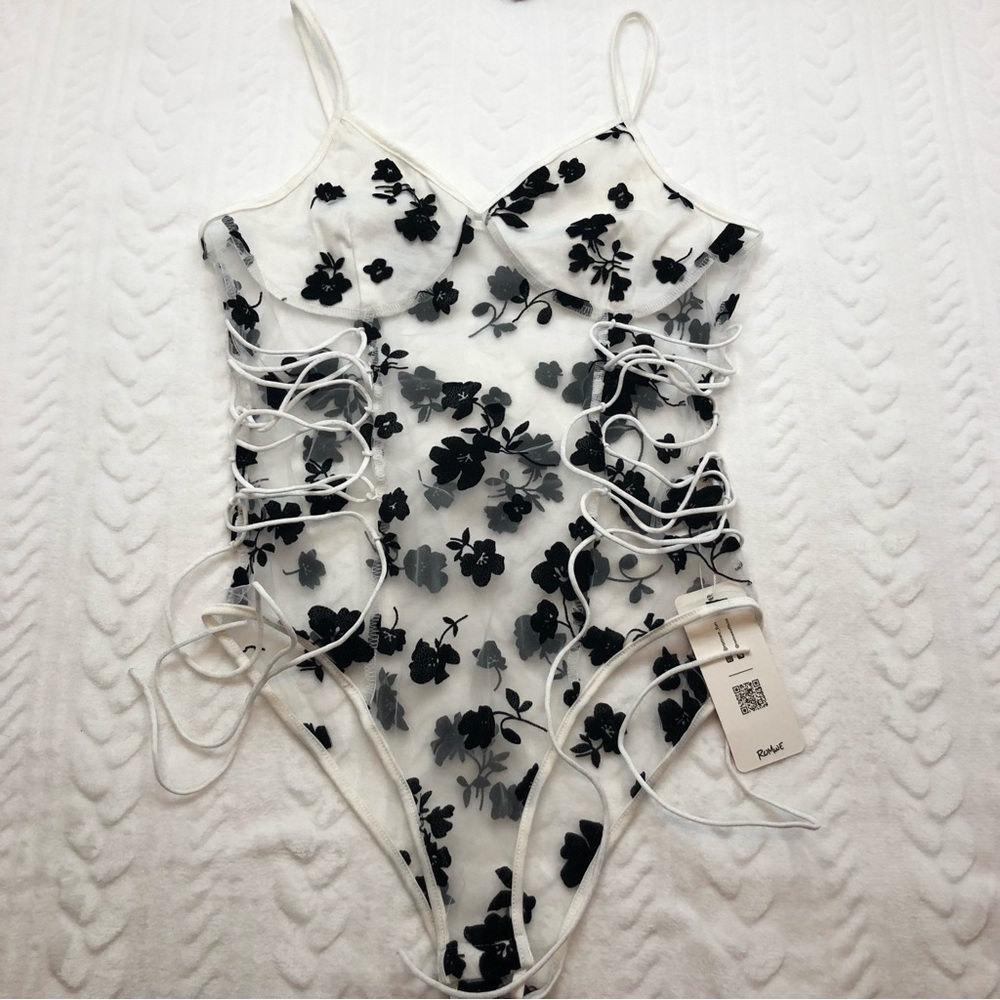 💗 *NEW*‎ Romwe - Womans Mesh Bodysuit